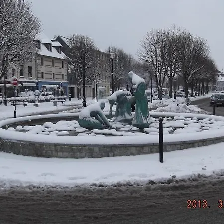 La Petite Parenthese