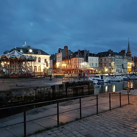 La Petite Parenthese Διαμέρισμα