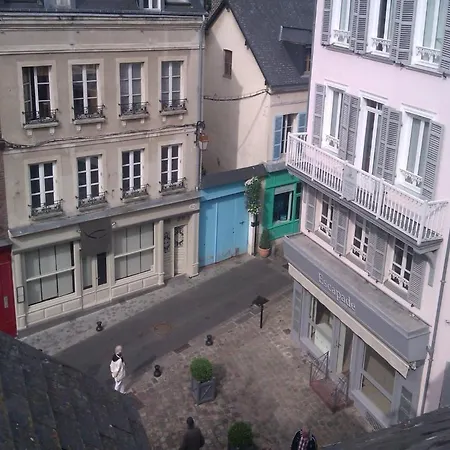 アパート La Petite Parenthese オンフルール