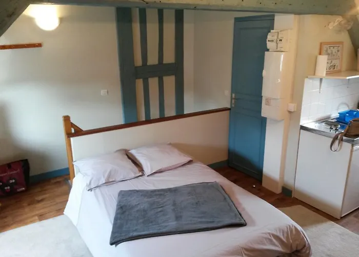 La Petite Parenthese *